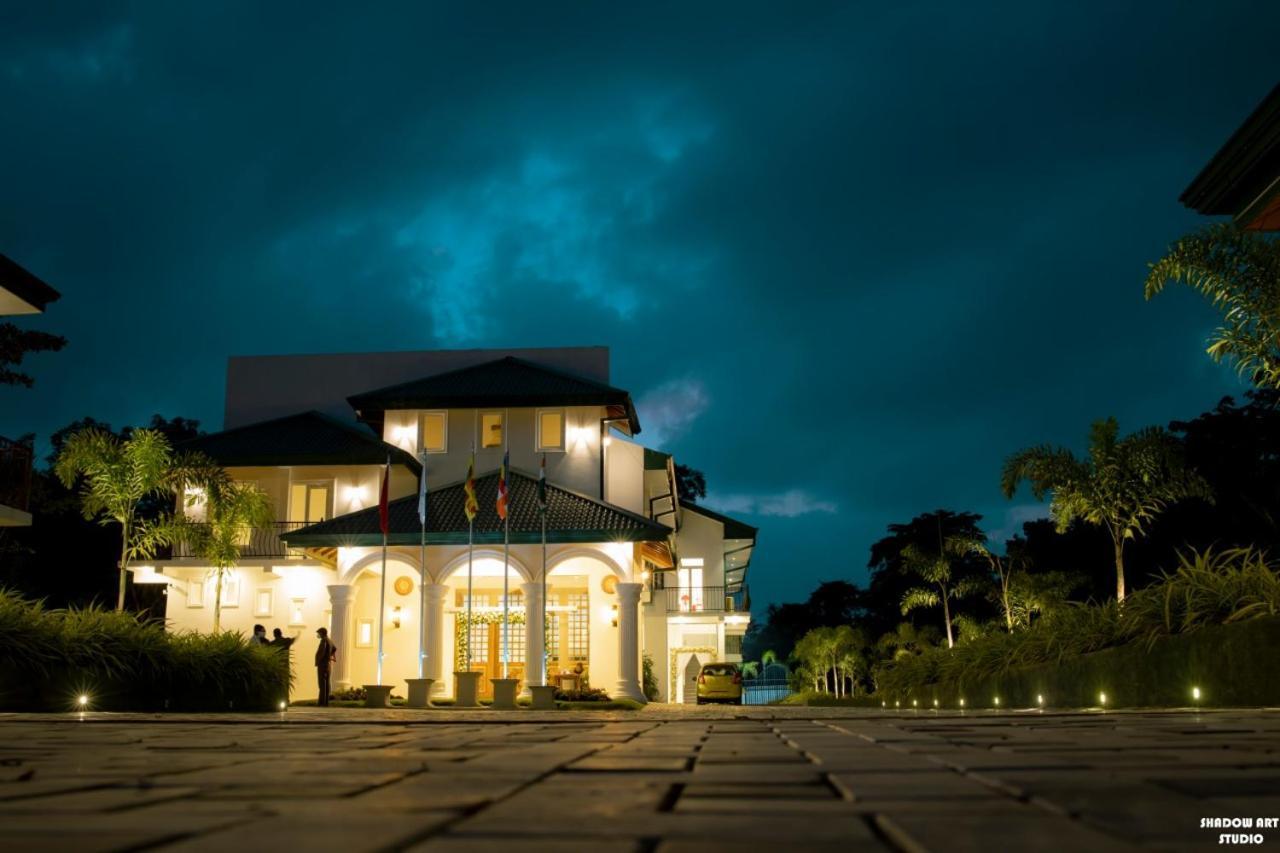 Lakegala Resort Matale Esterno foto