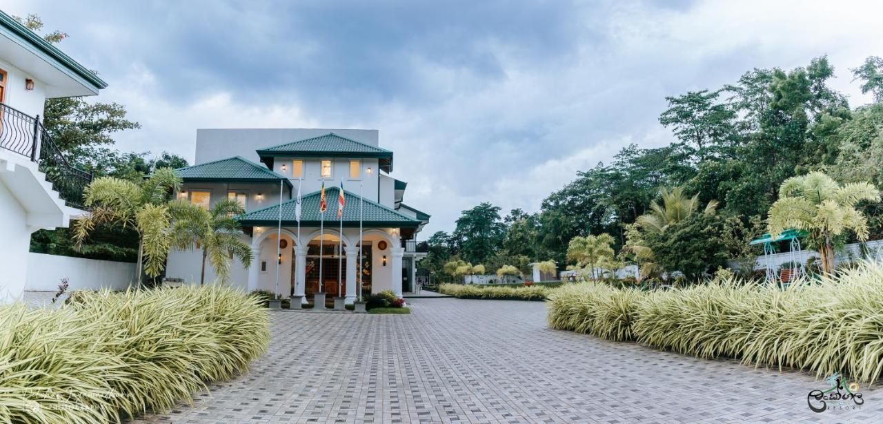 Lakegala Resort Matale Esterno foto