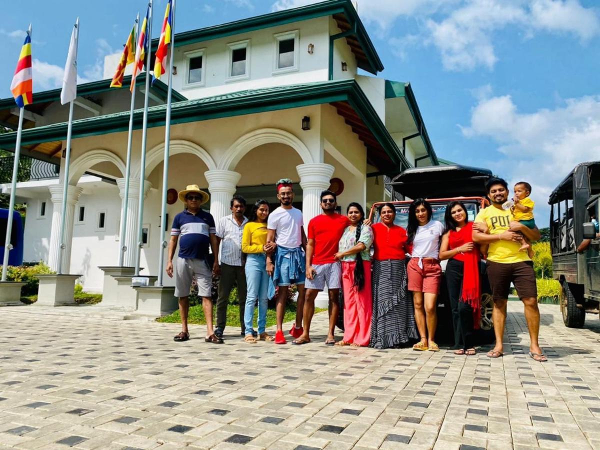 Lakegala Resort Matale Esterno foto