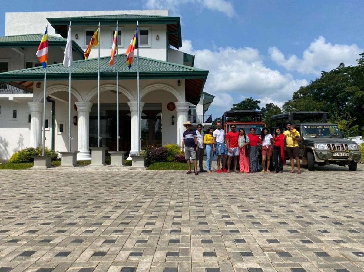 Lakegala Resort Matale Esterno foto